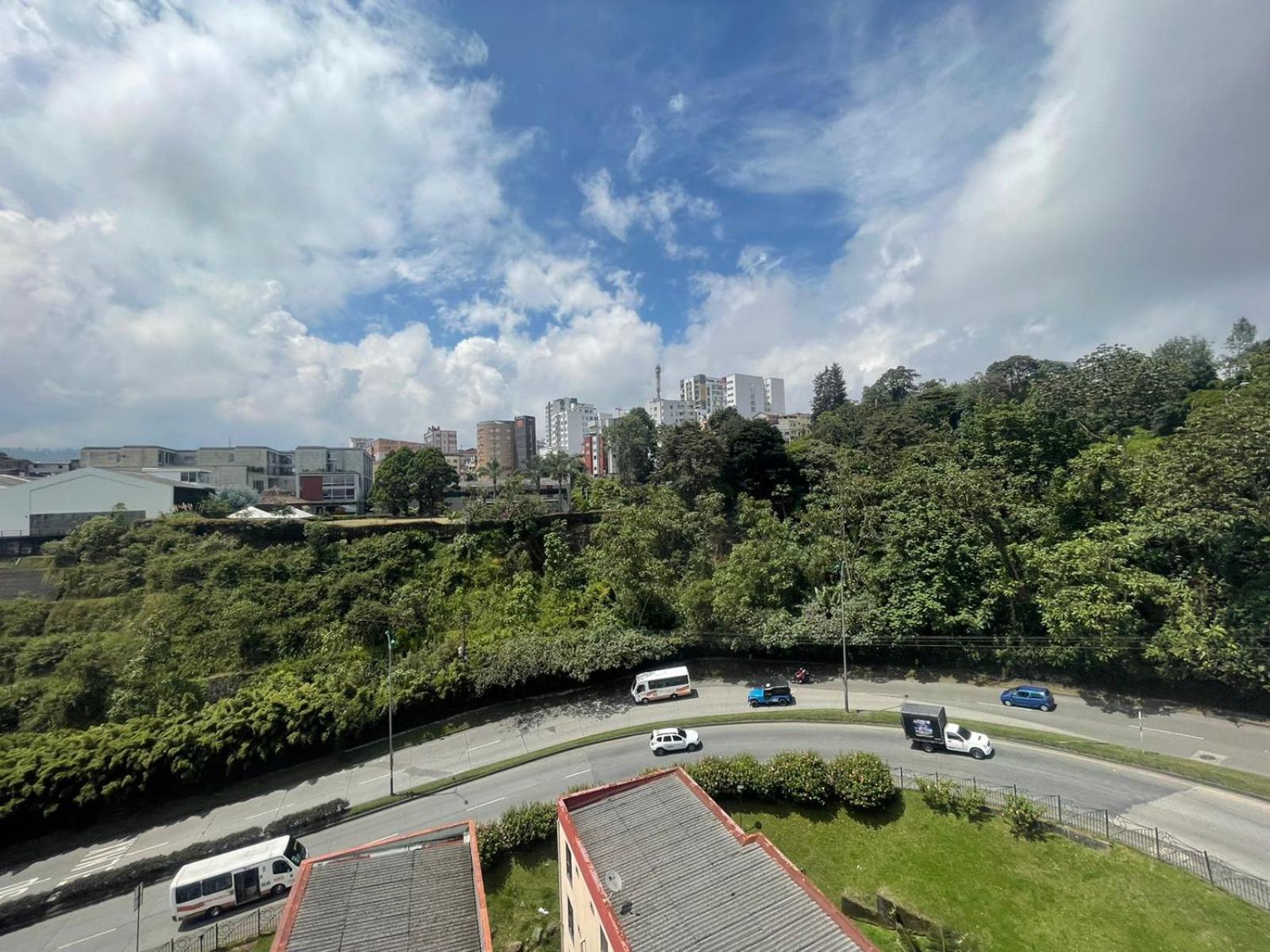 Muy Cerca Al Cc Fundadores, U Autonoma & El Centro Daire Manizales Dış mekan fotoğraf