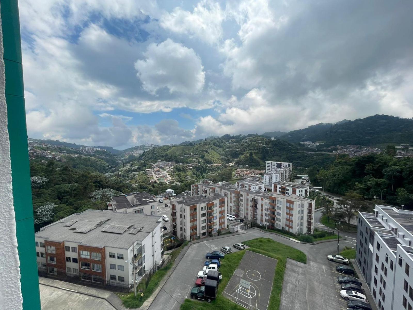 Muy Cerca Al Cc Fundadores, U Autonoma & El Centro Daire Manizales Dış mekan fotoğraf